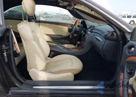 2009 Mercedes-Benz Clk 350 из США, поврежденный, VIN WDBTJ56H89F263270